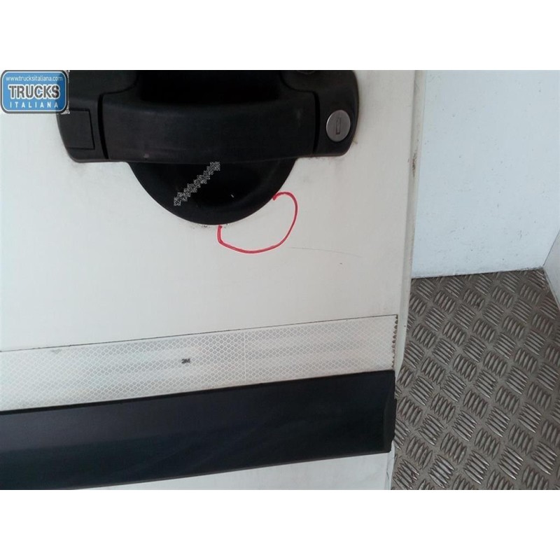 FIAT PORTACARICO SCORREVOLE DESTRO FIAT Doblo' 2005>2009 usato