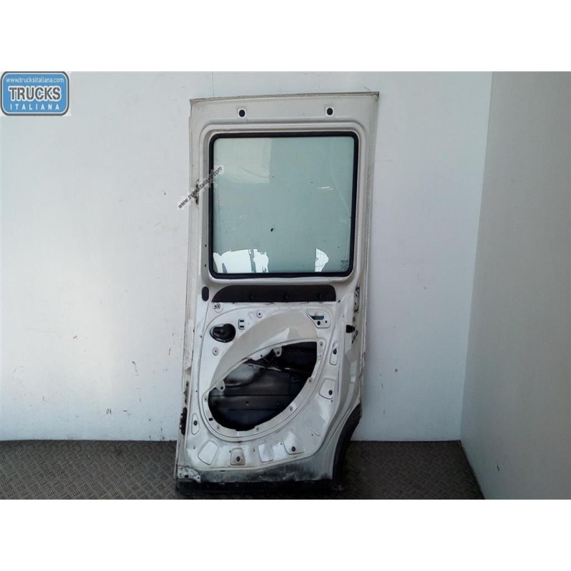 FIAT RIGHT SIDE SLIDING DOOR FIAT Doblo' 2005>2009 used
