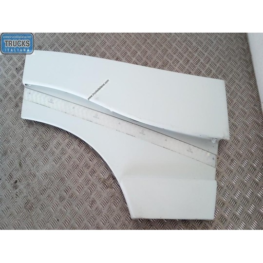 SOTTOPORTA ANT.DX IVECO Stralis 2003>2007 usato