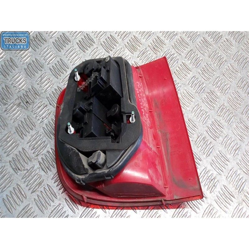 FIAT FARO POSTERIORE ESTERNO DESTRO FIAT Multipla 2004>2010 usato