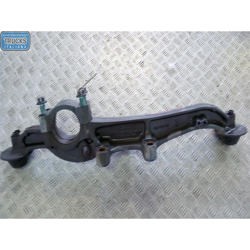MERCEDES-BENZ truck SUPPORTO SOSPENSIONI MERCEDES-BENZ truck Actros euro 6 2014>2021 usato