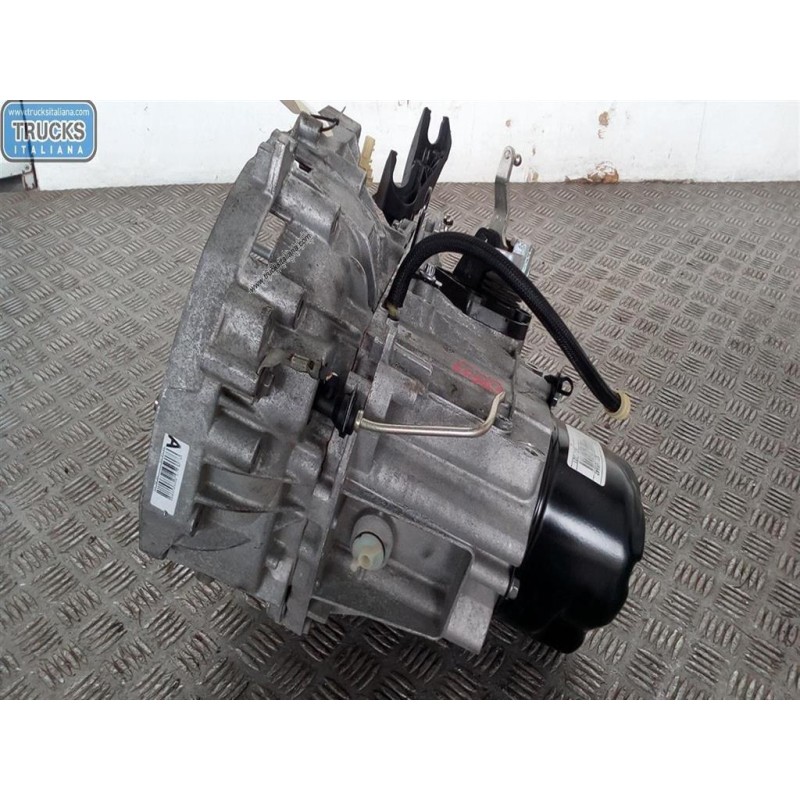 DACIA GEARBOXES  DACIA Duster 2010>2013 used