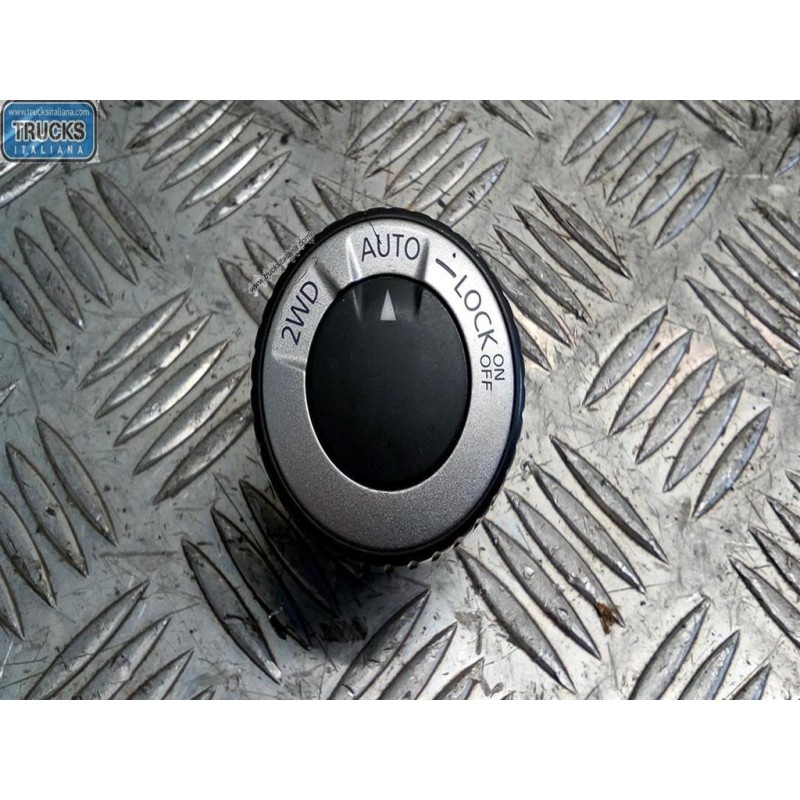 DACIA INTERRUTTORI E PULSANTI ABITACOLO DACIA Duster 2010>2013 usato