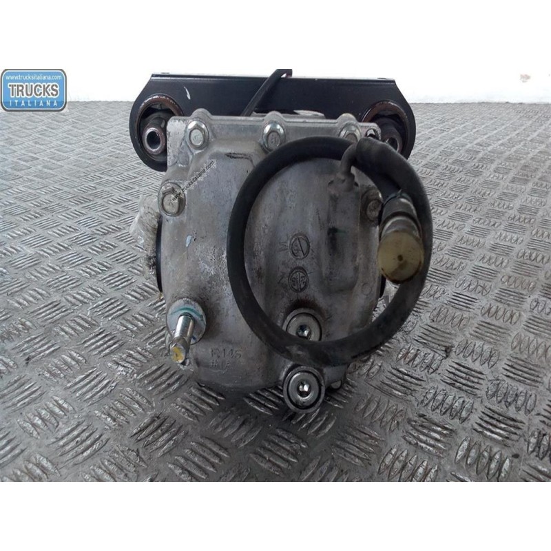 DACIA GRUPPO DIFFERENZIALE POSTERIORE DACIA Duster 2010>2013 usato