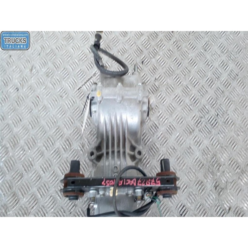 DACIA GRUPPO DIFFERENZIALE POSTERIORE DACIA Duster 2010>2013 usato