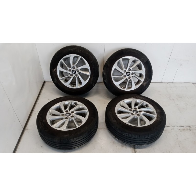 HYUNDAI KIT 4 CERCHI IN LEGA HYUNDAI Tucson 2015>2018 usato
