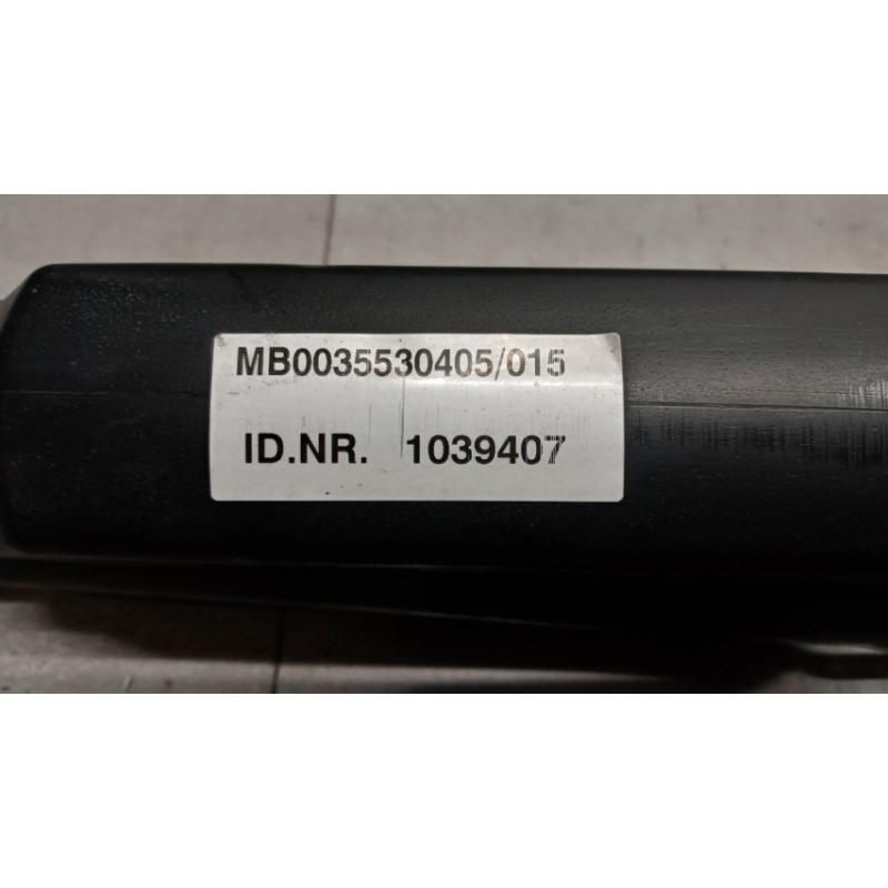 MERCEDES-BENZ truck PISTONE ALZA CABINA MERCEDES-BENZ truck Actros euro 6 2014>2021 usato