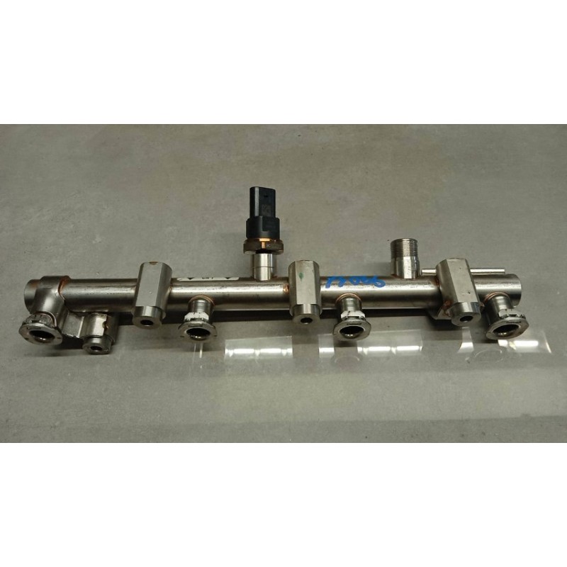 MERCEDES-BENZ RIPARTITORE RAIL DEL CARBURANTE MERCEDES-BENZ Classe A (W177) 2018> used