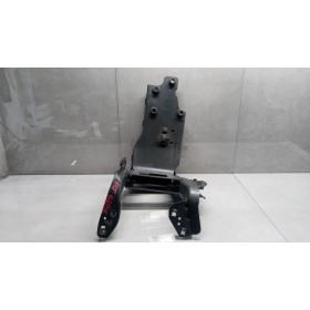 SUPPORTO PEDANA DX...