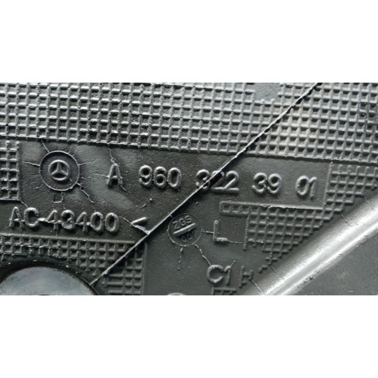 SUPPORTO SOSPENSIONI MERCEDES-BENZ truck Actros euro 6 2014>2021 usato