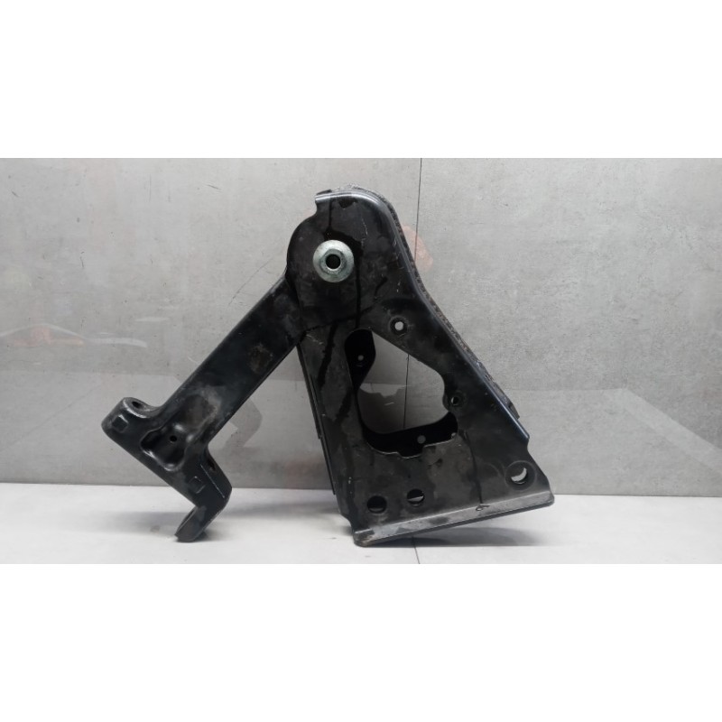 MERCEDES-BENZ truck CAB SUPPORT MERCEDES-BENZ truck Actros euro 6 2014>2021 used