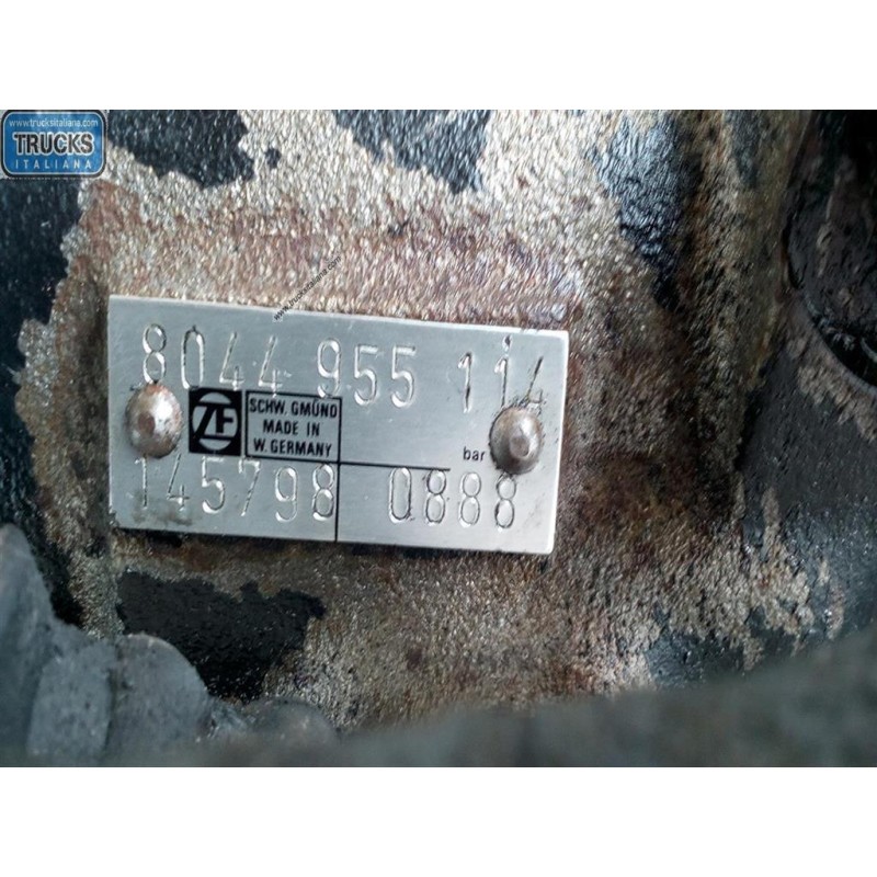 SCANIA SCATOLA STERZO SCANIA 93 usato