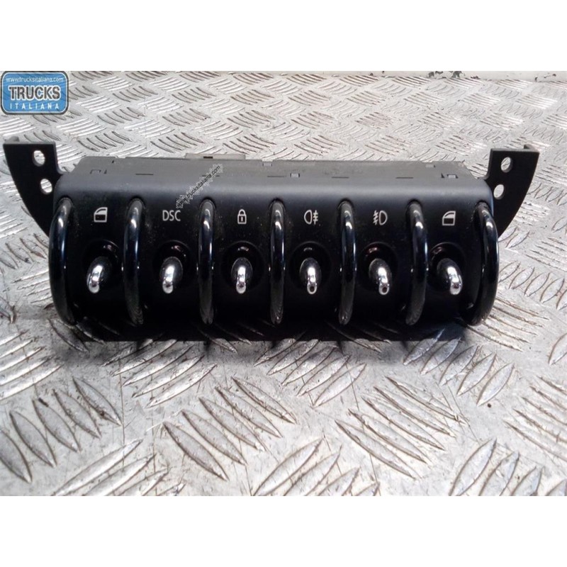 MINI INTERRUTTORI E PULSANTI ABITACOLO MINI R50/53  2001>2006 usato