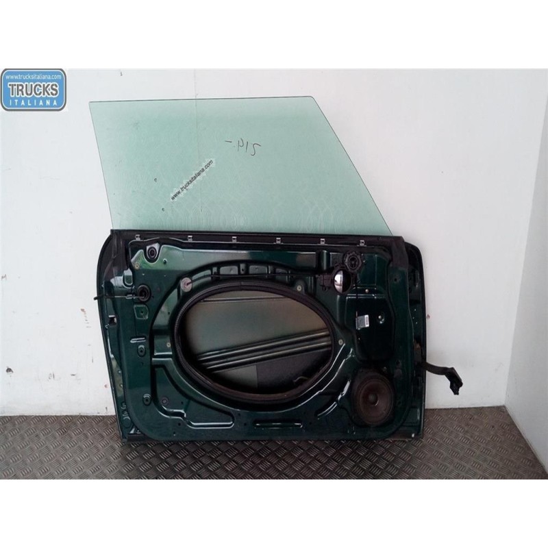 MINI LEFT FRONT DOOR MINI R50/53  2001>2006 used