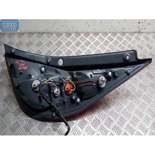 FARO POSTERIORE ESTERNO SINISTRO HYUNDAI i30 2007>2010 usato
