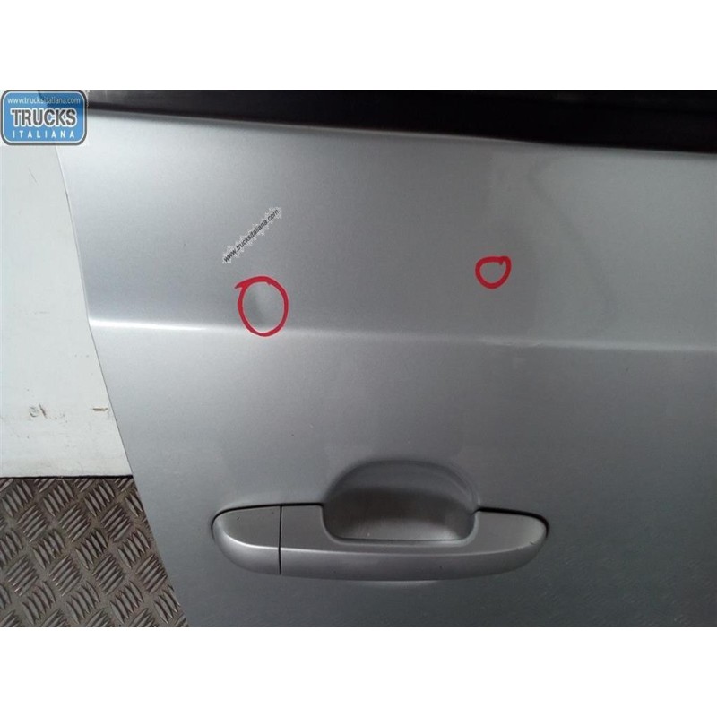 HYUNDAI PORTA ANTERIORE DESTRA HYUNDAI i30 2007>2010 usato