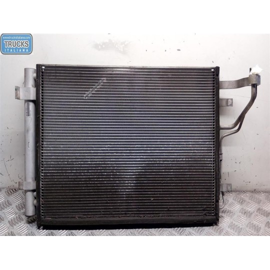 RADIATORE CLIMATIZZATORE HYUNDAI i30 2007>2010 usato