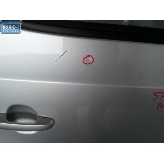 PORTA POSTERIORE DESTRA HYUNDAI i30 2007>2010 usato