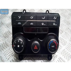 AC CONTROL UNIT HYUNDAI i30...