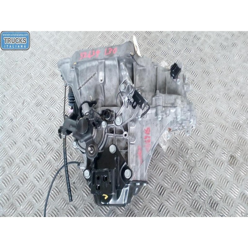 HYUNDAI CAMBIO HYUNDAI i30 2007>2010 usato