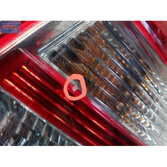 FARO POSTERIORE ESTERNO DESTRO HYUNDAI i30 2007>2010 usato