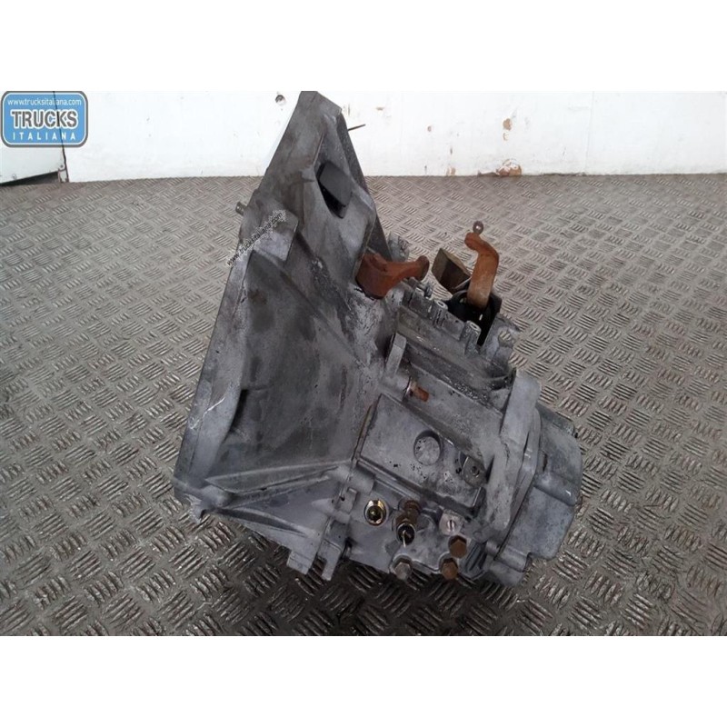 FIAT CAMBIO FIAT Punto 1999>2003 usato