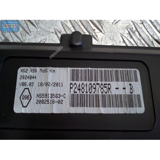 QUADRO STRUMENTI RENAULT van Master 2010>2014 usato