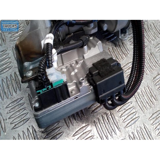 PIANTONE STERZO FIAT F.500X (5F) 2014>2019 usato