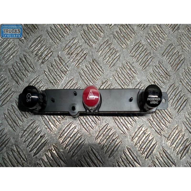 FIAT INTERRUTTORI E PULSANTI ABITACOLO FIAT F.500X (5F) 2014>2019 usato