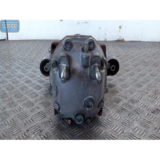 GRUPPO DIFFERENZIALE POSTERIORE SUBARU Legacy 2009> usato