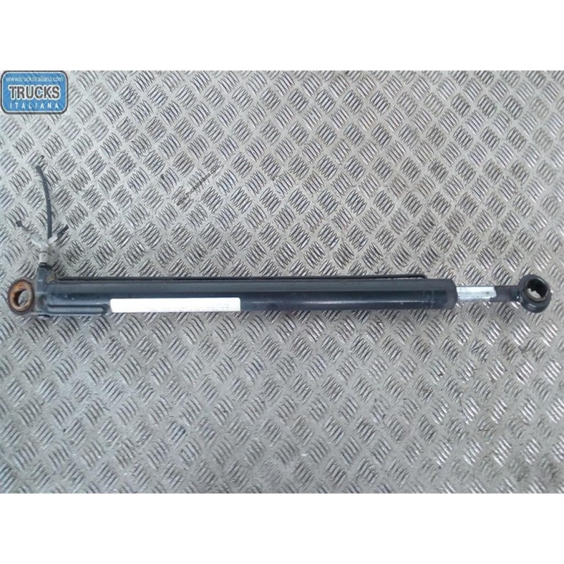 MAN PISTONE ALZA CABINA MAN TGX  usato