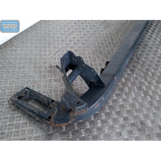TRAVERSA ANTERIORE PARAURTO MAN TGX  usato