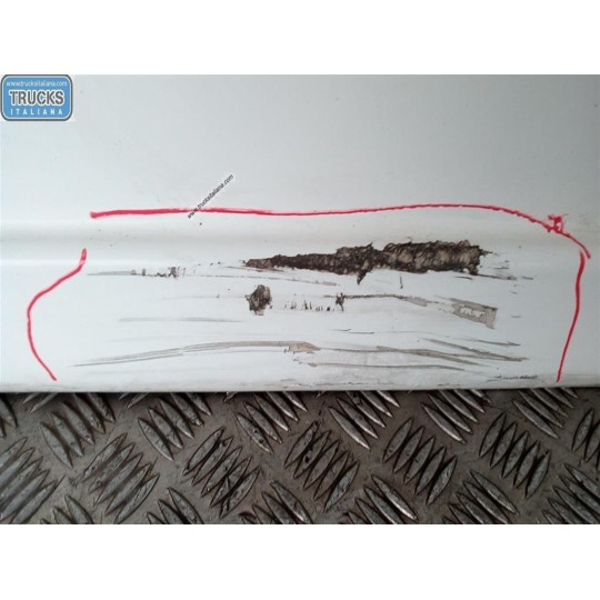 MINIGONNA DESTRA MAN TGX  usato