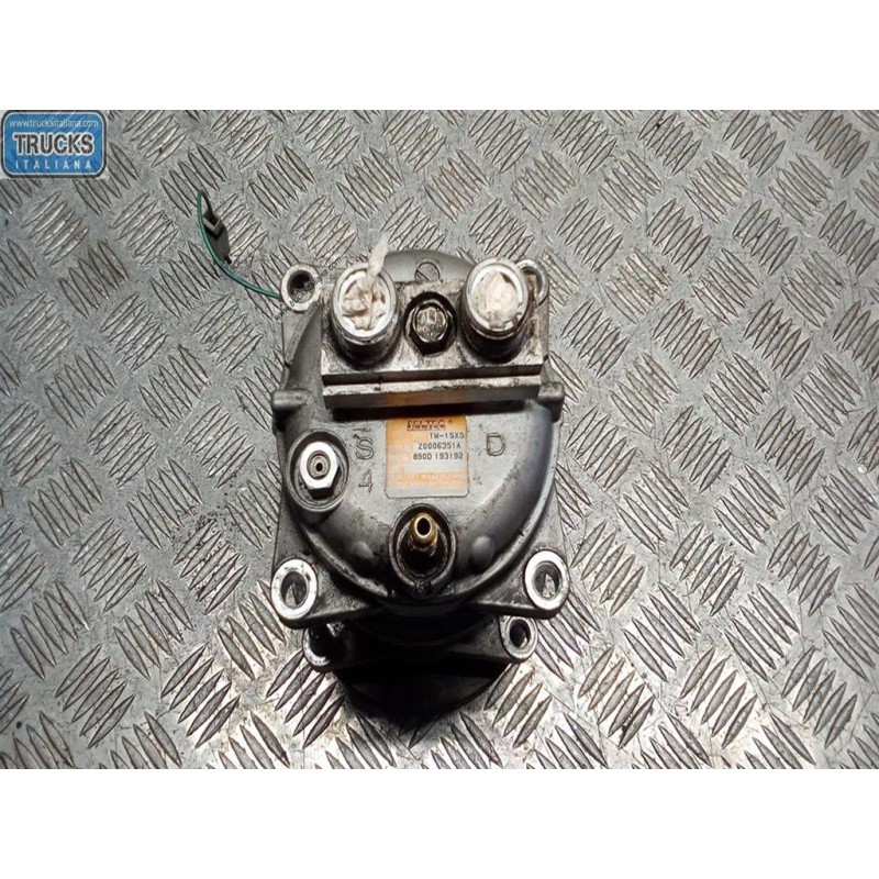 RENAULT truck AIR CONDITIONER COMPRESSOR RENAULT truck Midliner used