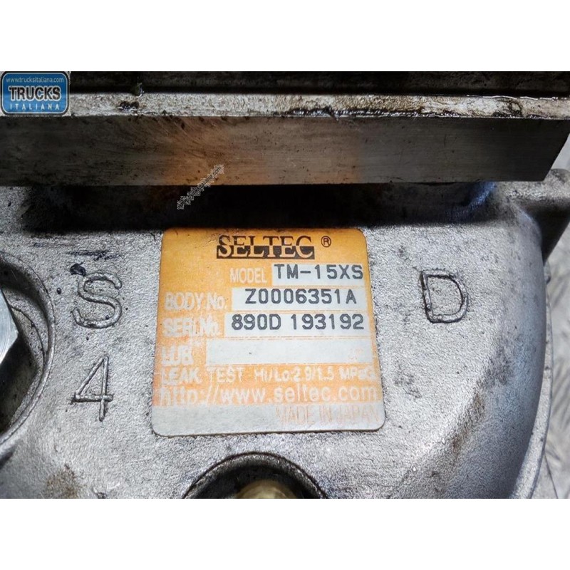 RENAULT truck COMPRESSORE ARIA CONDIZIONATA RENAULT truck Midliner usato