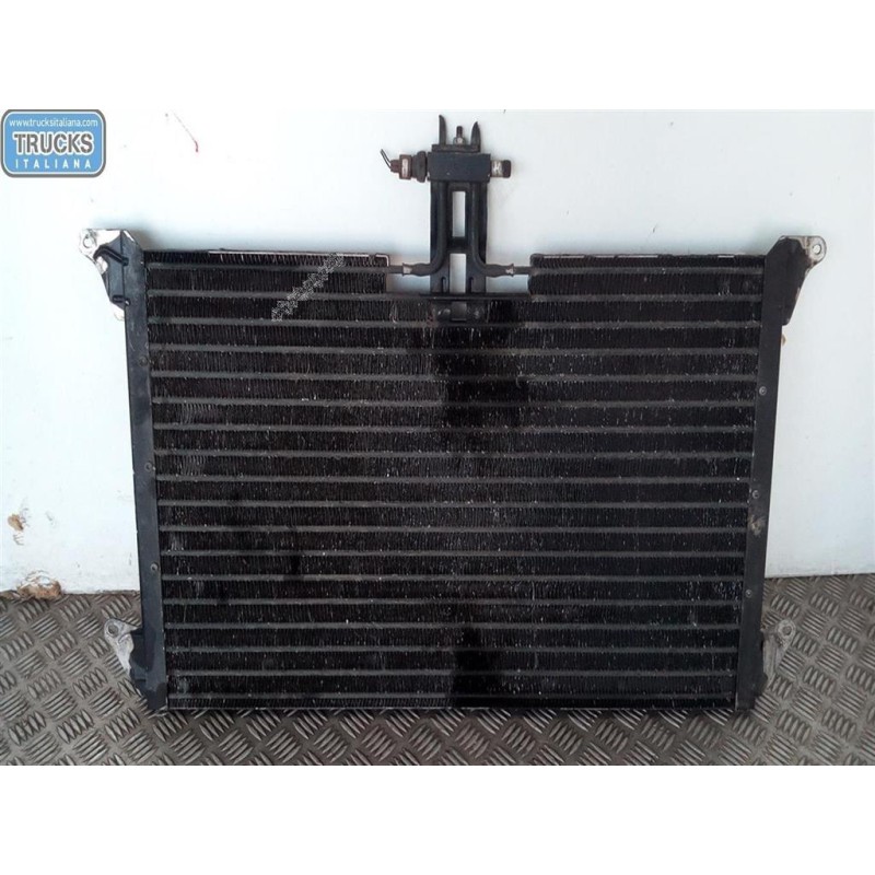 SCANIA RADIATORE CLIMATIZZATORE SCANIA 164 usato