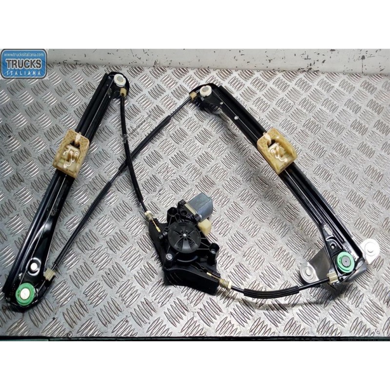 VOLKSWAGEN ALZA VETRI ANTERIORI DESTRO VOLKSWAGEN Golf 7 2012>2016 usato