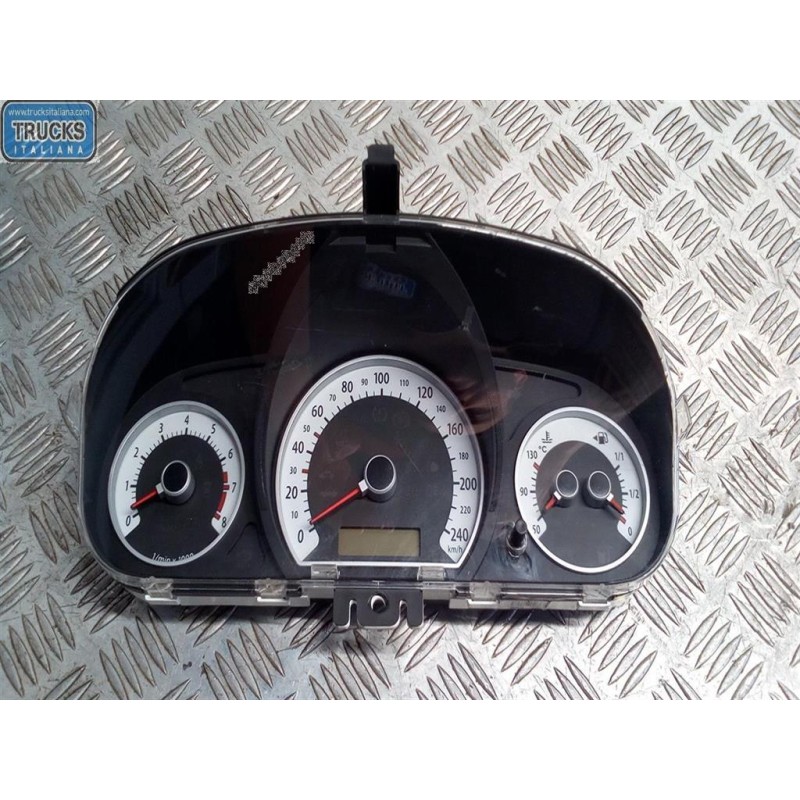 KIA QUADRO STRUMENTI KIA Cee'd 2006>2012 usato