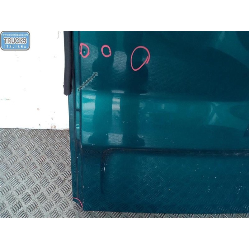 RENAULT van RIGHT LOAD DOOR RENAULT van Trafic 2001>2007 used