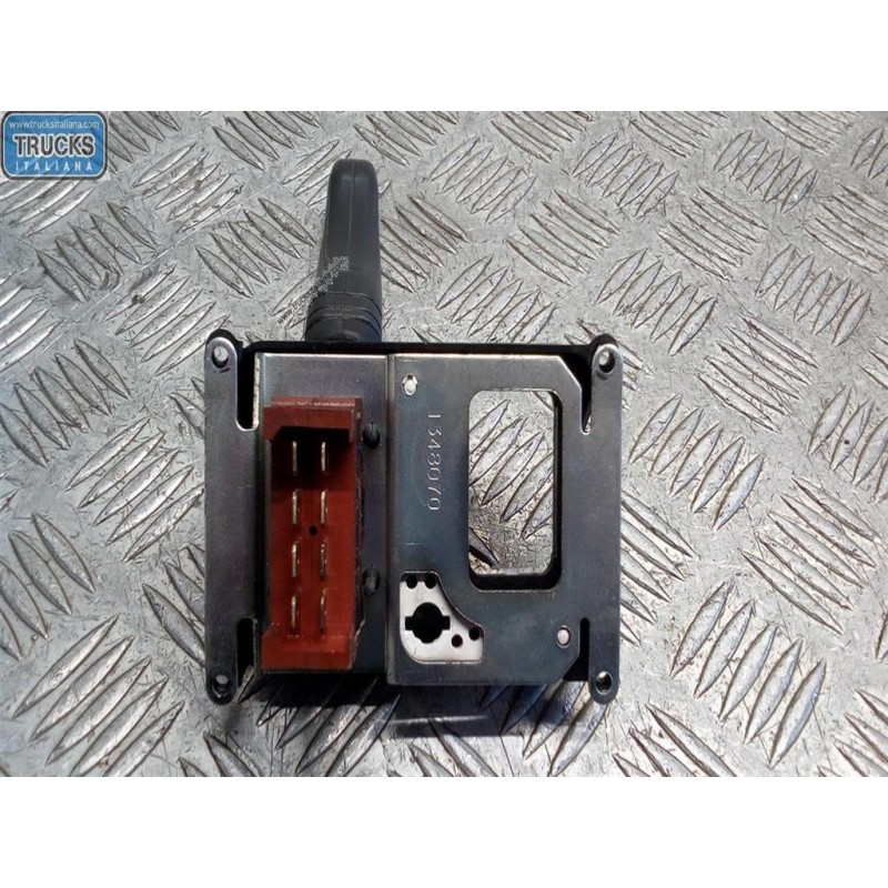 SCANIA VARIOUS SWITCHES AND BUTTONS C  SCANIA 164 used