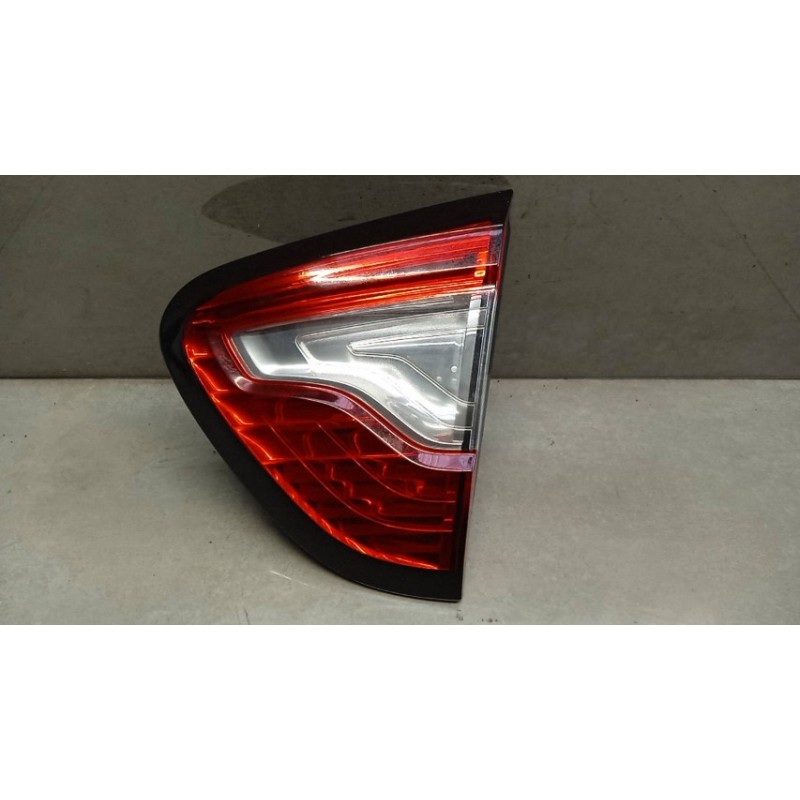 RENAULT FARO POSTERIORE INTERNO SINISTRO RENAULT Captur 2013>2017 usato
