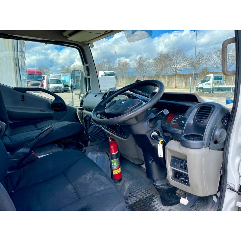 RENAULT truck RENAULT truck MAXITY 130 GUIDA DX