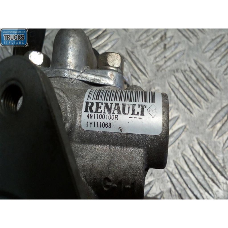 RENAULT van STEERING PUMP RENAULT van Master 2010>2014 used