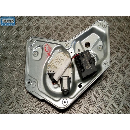 BACK LEFT POWERED WINDOWS  SKODA Yeti 2009>2012 used