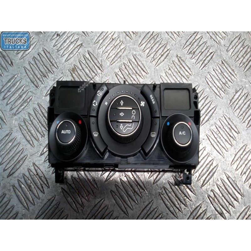 PEUGEOT CENTRALINA CLIMATIZZATORE PEUGEOT 5008 2011> usato