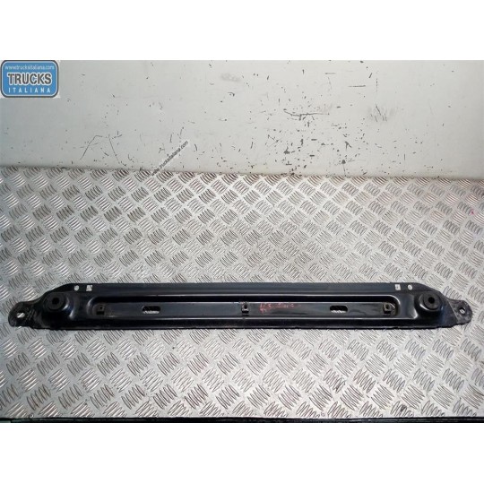 TRAVERSA SUPPORTO RADIATORE PEUGEOT 5008 2011> usato