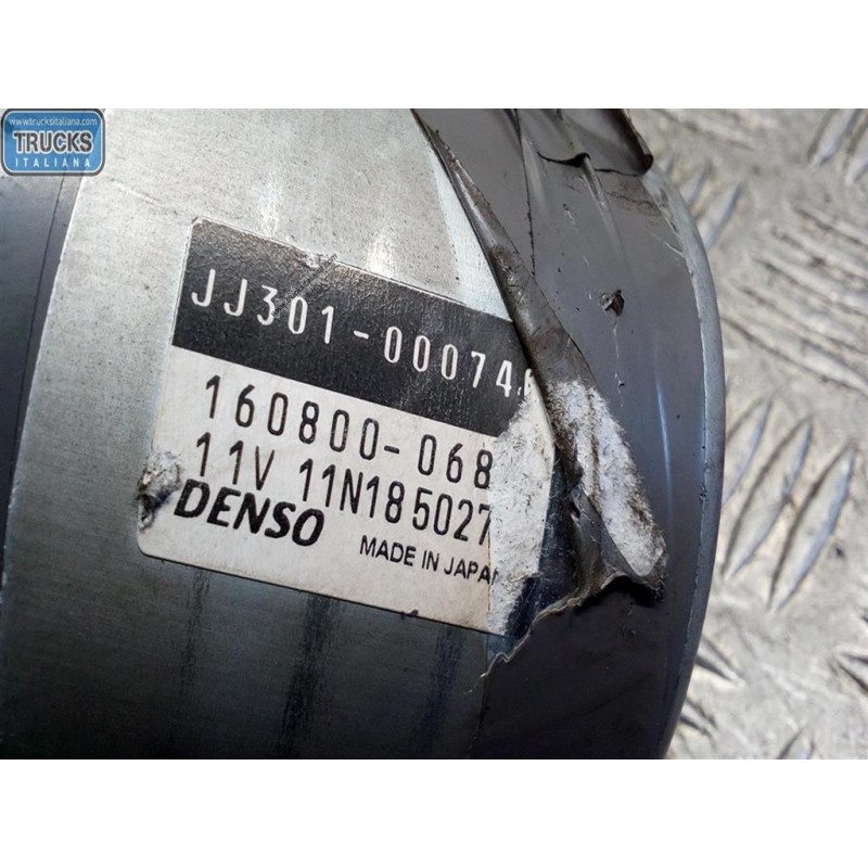 TOYOTA PIANTONE STERZO TOYOTA Verso-S 2010>2014 usato