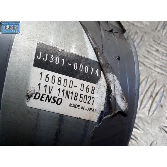 PIANTONE STERZO TOYOTA Verso-S 2010>2014 usato