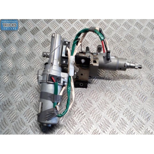 PIANTONE STERZO TOYOTA Verso-S 2010>2014 usato