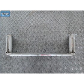 REAR CROSS BUMPER TOYOTA...